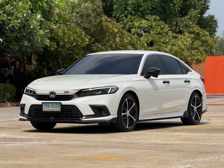 Honda Civic 2023 2.0 eHEV RS Sedan ไฮบริด ไม่ติดแก๊ส เกียร์อัตโนมัติ ขาว รูปที่ 2