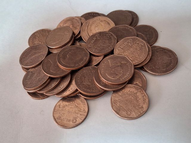 เหรียญไทย เหรียญ 5 บาทปี2553 ร.9