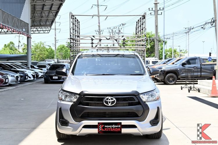 Toyota Hilux Revo 2021 2.4 Entry Pickup ดีเซล ไม่ติดแก๊ส เกียร์ธรรมดา บรอนซ์เงิน รูปที่ 2