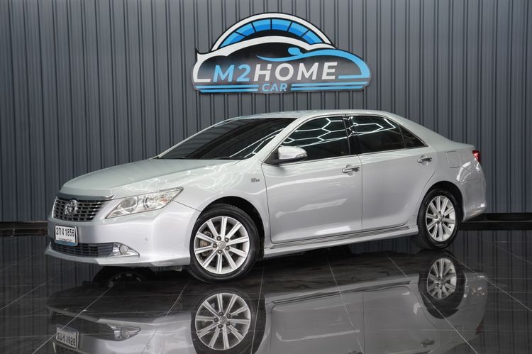 รถ Toyota Camry 2.5 G สี เทา