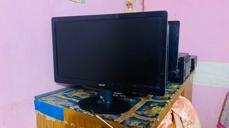 จอภาพ จอคอมพิวเตอร์ Acer LED 18.5 - 19 - 20 นิ้ว มือสอง สภาพดี 
