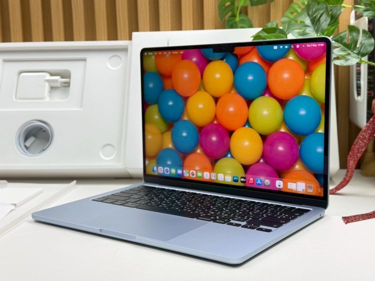 MacBook Air 13.6-inch M4 2025 Ram16GB SSD256GB SkyBlue apple care 29 April 2027  รูปที่ 2