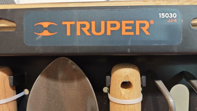 ดิน, ปุ๋ย และอุปกรณ์เพาะชำ Truper 15030 JJ-4