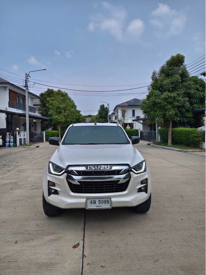 Isuzu D-MAX 2019 1.9 Hi-Lander L Pickup ดีเซล เกียร์ธรรมดา ขาว รูปที่ 4