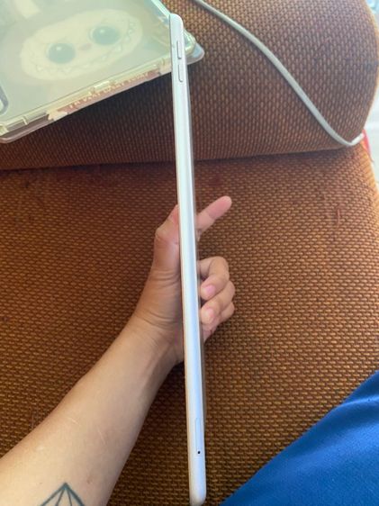 ขายไอแพด iPad 7 ตามสภาพ มือสอง รูปที่ 14