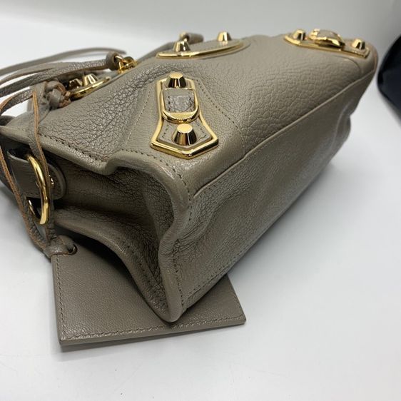 กระเป๋า Balenciaga รูปที่ 9