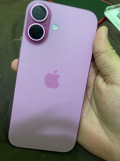 iPhone 16