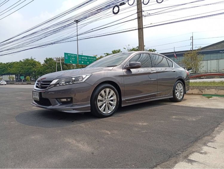 รถ Honda Accord 2.0 EL สี เทา