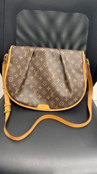 ไม่ระบุ น้ำตาล หนังแท้ Louis Vuitton LV Menilmontant Monogram
