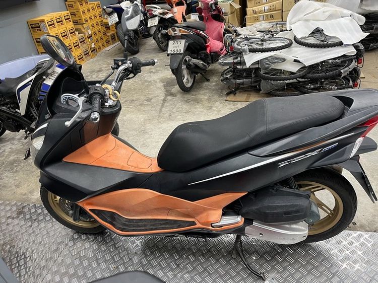 ขาย PCX 150 ปี2017 เดิมๆ38000บาท รวมโอน รูปที่ 2