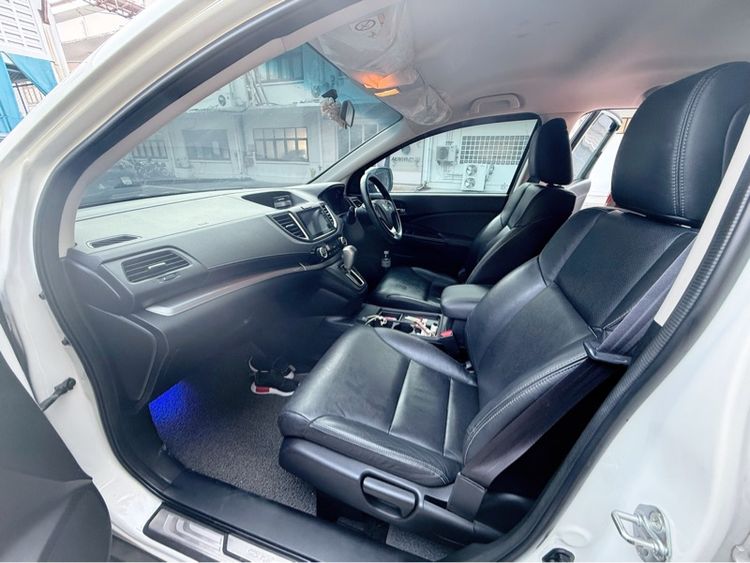 Honda CR-V 2016 2.0 SE 4WD Sedan เบนซิน ไม่ติดแก๊ส เกียร์อัตโนมัติ ขาว รูปที่ 4