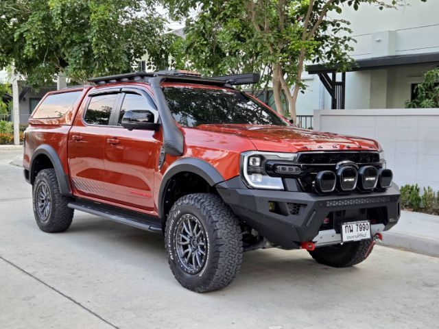 รถ Ford Ranger 2.0 Bi-Turbo 4WD Stormtrak สี ส้ม