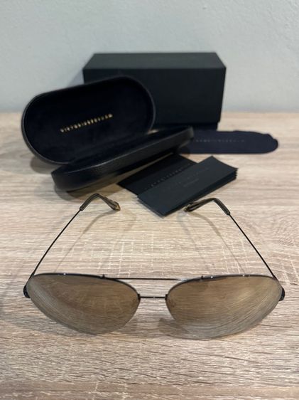 แว่นตา Victoria Beckham aviator style metal sunglasses with antique gold tinted lenses Full Set Handmade in Italy 🇮🇹 ซื้อมาเกือบ 30,000บาท รูปที่ 2