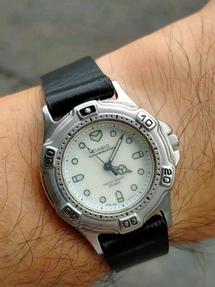 นาฬิกา Casio ถ่าน 

ขอบหมุนได้ ไฟหน้าปัดติดสว่าง

สภาพดี เดินดี  รูปที่ 8
