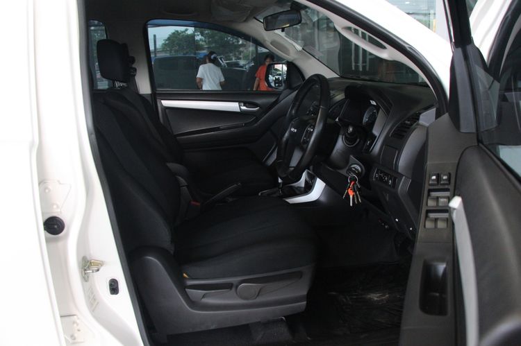 Isuzu D-MAX 2017 1.9 Hi-Lander Z Pickup ดีเซล ไม่ติดแก๊ส เกียร์อัตโนมัติ ขาว รูปที่ 3