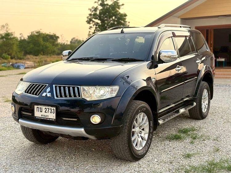 รถ Mitsubishi Pajero Sport 2.5 GT 4WD สี น้ำเงิน