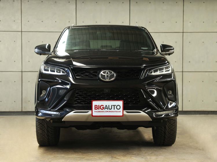 Toyota Fortuner 2020 2.4 LEGENDER 2WD AT Utility-car ดีเซล ไม่ติดแก๊ส เกียร์อัตโนมัติ ดำ รูปที่ 4
