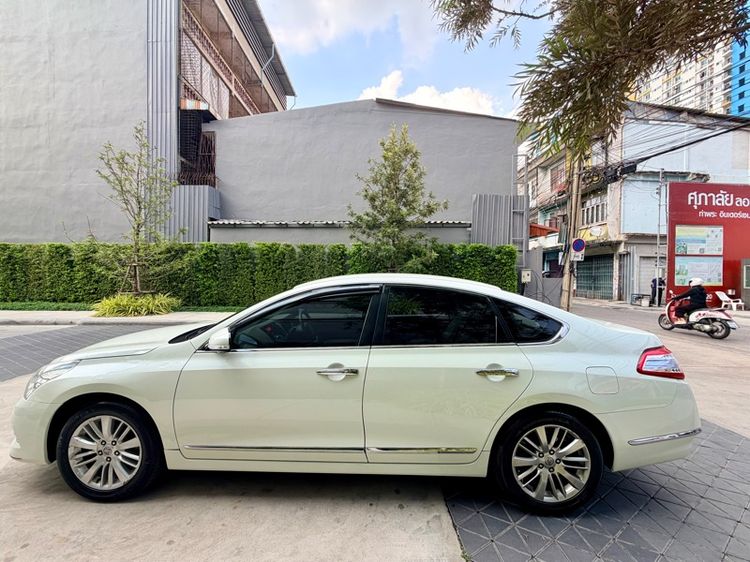 Nissan Teana 2012 2.5 250 XV Sedan เบนซิน เกียร์อัตโนมัติ ขาว รูปที่ 4