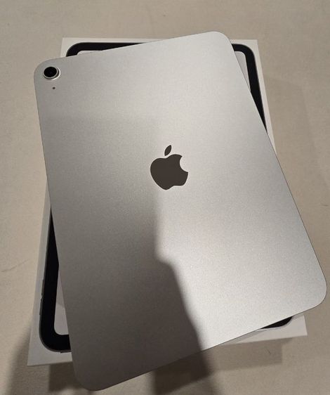 I pad A16 (11th gen)wifi 128 ประกันเหลือ ใหม่มาก 99.99