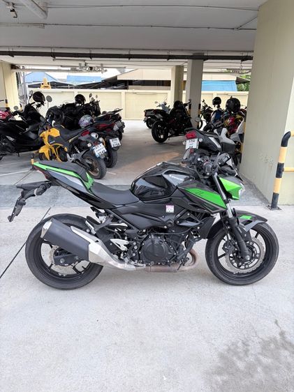 Kawasaki Z400 รูปที่ 2