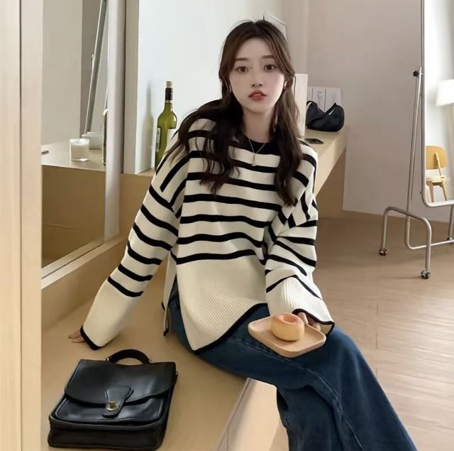 ส่งต่อเสื้อไหมพรมลายทางสภาพดี รูปที่ 3