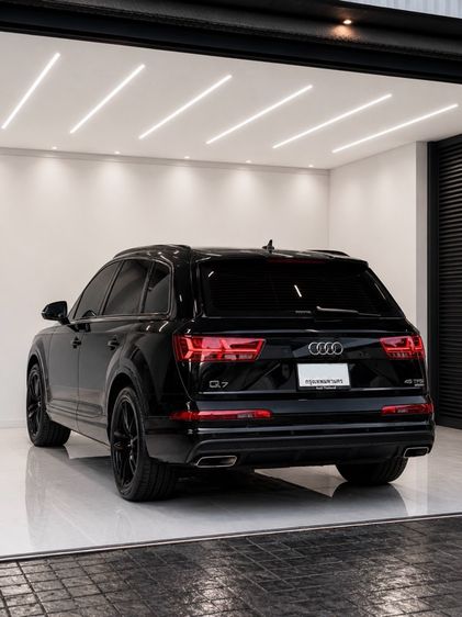 Audi Audi Q7  2018 3.0 55 TFSI Quattro S Line 4WD Utility-car เบนซิน ไม่ติดแก๊ส เกียร์อัตโนมัติ ดำ รูปที่ 3