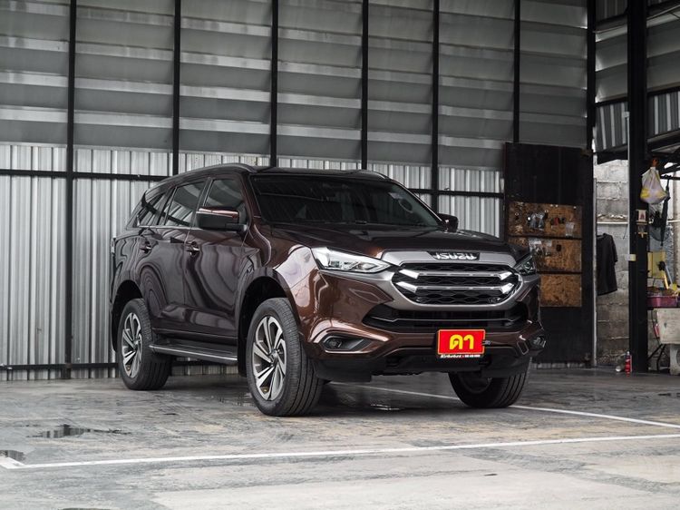 Isuzu MU-X 2021 1.9 ULTIMATE 2WD Utility-car ดีเซล ไม่ติดแก๊ส เกียร์อัตโนมัติ น้ำตาล รูปที่ 3