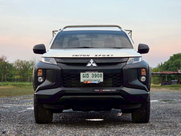Mitsubishi Triton 2023 2.4 GL 4WD Pickup ดีเซล ไม่ติดแก๊ส เกียร์อัตโนมัติ ขาว รูปที่ 2