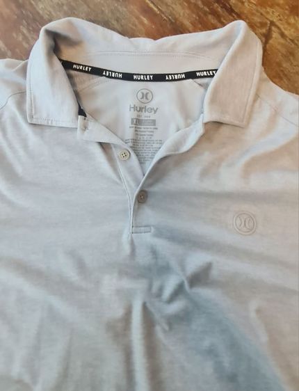 เสื้อตีกอล์ฟ