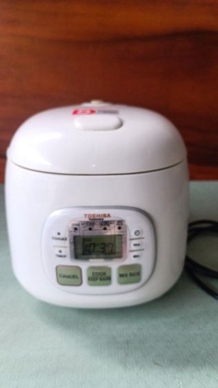 ขายเหมาถูกหม้อหุงข้าวToshiba มินิพร้อมกาต้มน้ำร้อน รูปที่ 2
