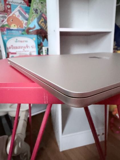 Macbook Air M2 16GB 512GB 2022 สี Starlight (CTO) รูปที่ 6