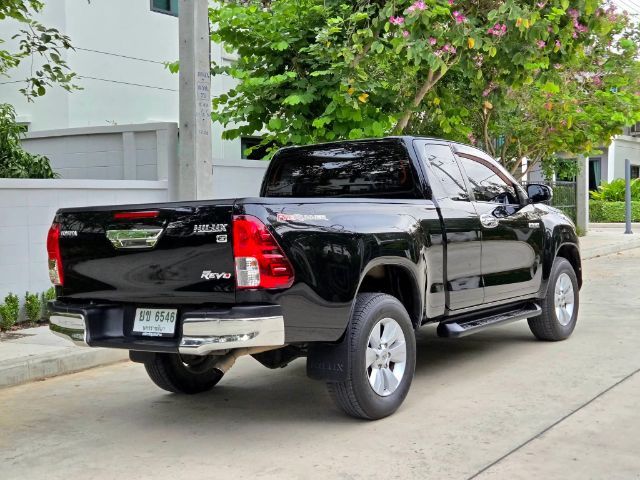 Toyota Hilux Revo 2017 2.4 Prerunner G ดีเซล ดำ รูปที่ 2