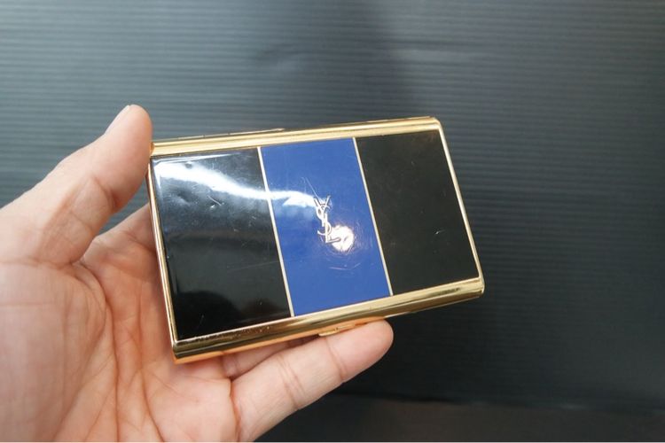 YSL กล่องใส่บุหรี่ นามบัตรวินเทจ Yves Saint Laurent  รูปที่ 17