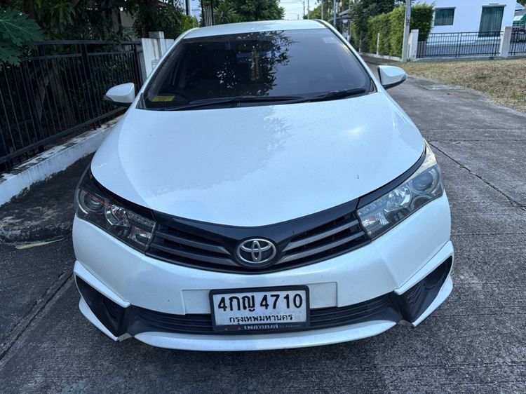 รถ Toyota Altis 1.8 Esport สี ขาว
