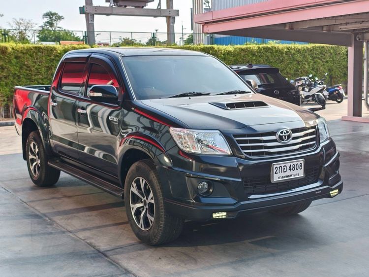 รถ Toyota Hilux Vigo 2.5 Prerunner E TRD Sportivo สี ดำ
