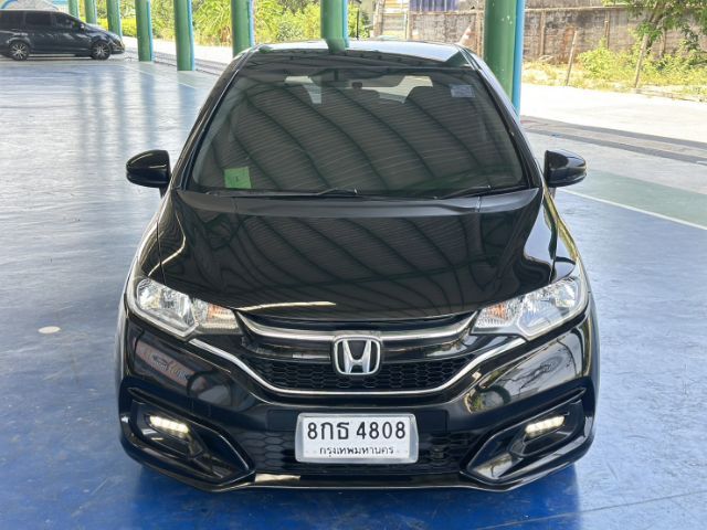 Honda Jazz 2019 1.5 V i-VTEC Sedan เบนซิน ไม่ติดแก๊ส เกียร์อัตโนมัติ ดำ รูปที่ 2