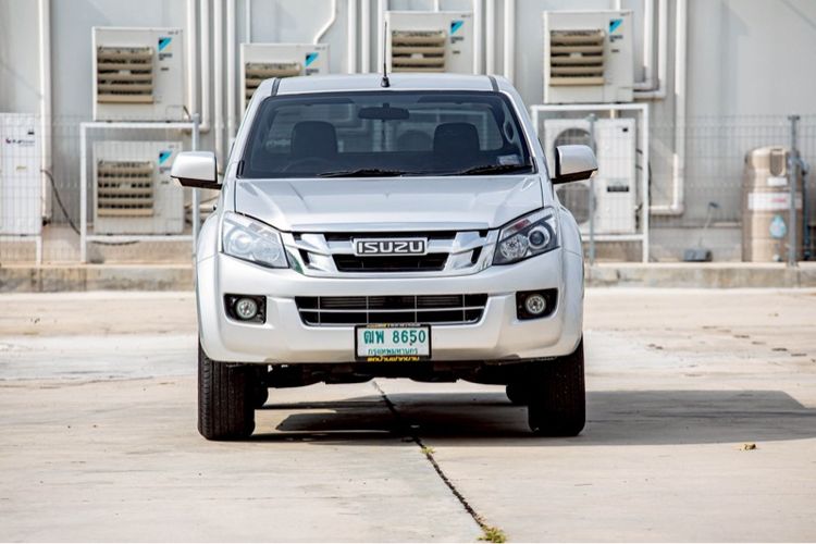 Isuzu D-MAX 2012 2.5 Hi-Lander Z Pickup ดีเซล ไม่ติดแก๊ส เกียร์ธรรมดา เทา รูปที่ 3