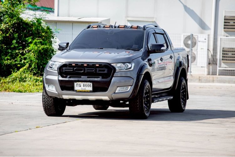 รถ Ford Ranger 2.2 Hi-Rider XLT สี เทา