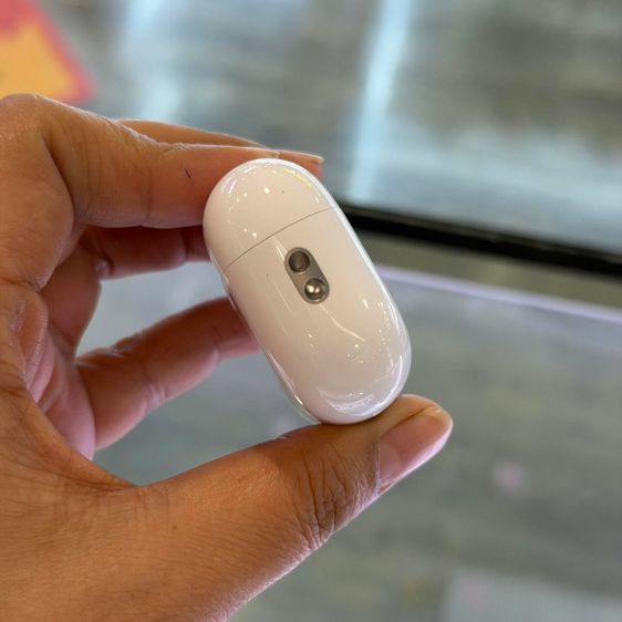 AirPods Pro (2nd generation) with MagSafe Charging Case (USB-C) สีขาว ของศูนย์ สภาพสวยมาก ประกันศูนย์ยาวๆ🔥🔥 รูปที่ 6