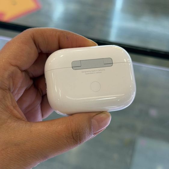 AirPods Pro (2nd generation) with MagSafe Charging Case (USB-C) สีขาว ของศูนย์ สภาพสวยมาก ประกันศูนย์ยาวๆ🔥🔥 รูปที่ 4