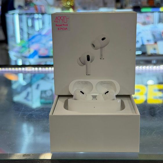 Apple AirPods Pro (2nd generation) with MagSafe Charging Case (USB-C) สีขาว ของศูนย์ สภาพสวยมาก ประกันศูนย์ยาวๆ🔥🔥