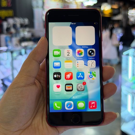 อื่นๆ 128 GB iPhone SE 2020 128GB สีแดง เครื่องศูนย์ โมเดลTH สภาพสวยมาก🔥🔥