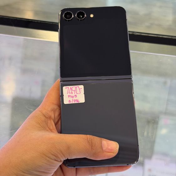 Samsung Z Flip5 256GB สีดำ เครื่องศูนย์ สภาพสวยมาก จอ6.7นิ้ว แรม8รอม256 Snap8 Gen2 🔥🔥 รูปที่ 2