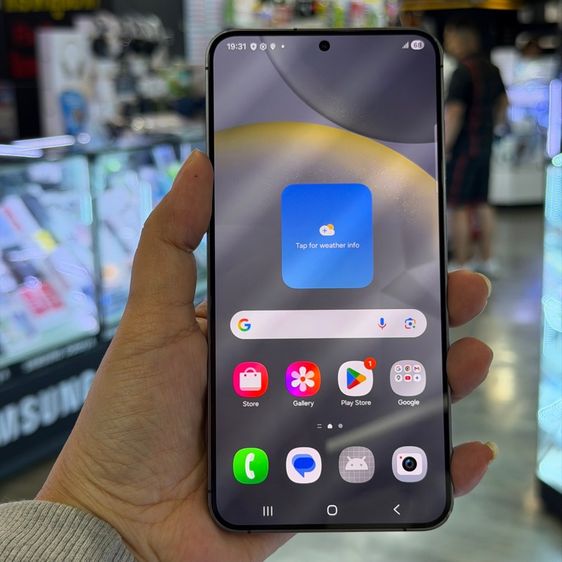 Galaxy S24 Plus 512 GB Samsung S24 Plus 512GB เครื่องศูนย์ สภาพสวยมาก จอ6.7นิ้ว แรม12รอม512 กล้อง50ล้าน(3ตัว)🔥🔥