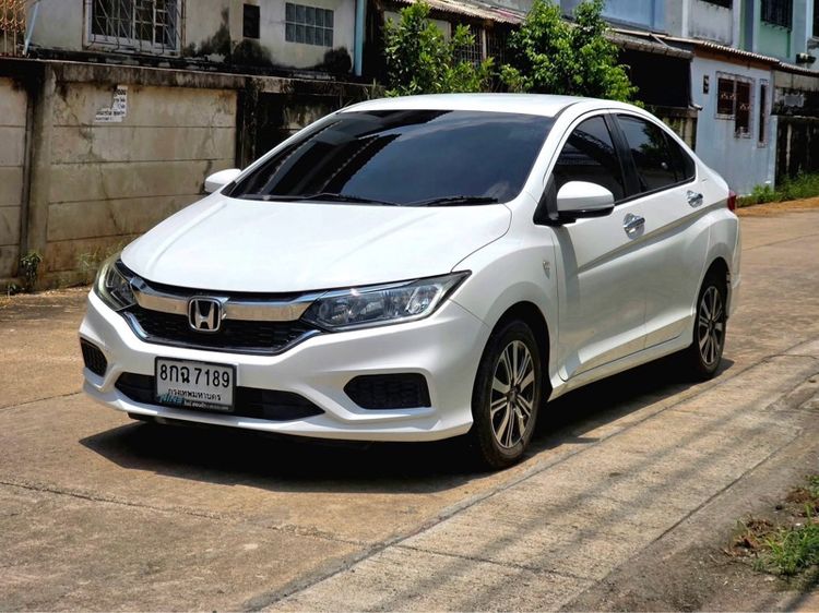 Honda City 2018 1.5 V Plus i-VTEC Sedan เบนซิน ไม่ติดแก๊ส เกียร์อัตโนมัติ ขาว รูปที่ 4