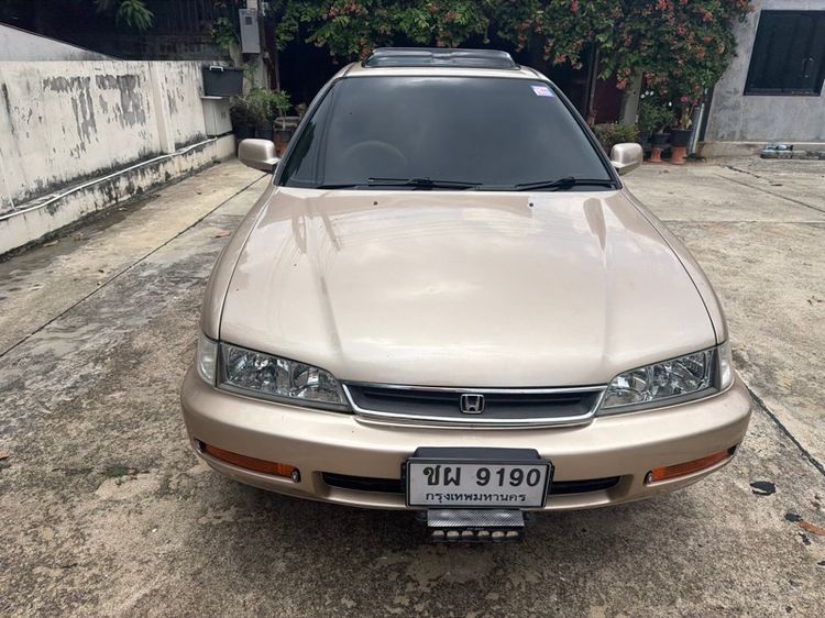 Honda Accord 1996 2.2 VTi EX Sedan เบนซิน LPG เกียร์อัตโนมัติ น้ำตาล