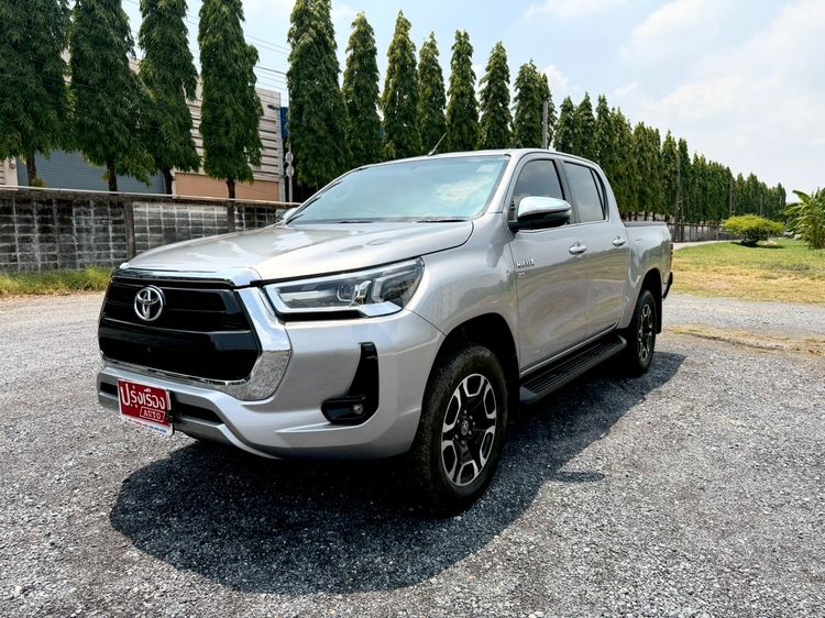 รถ Toyota Hilux Revo Double Cab 2.8 High 4WD สี เทา