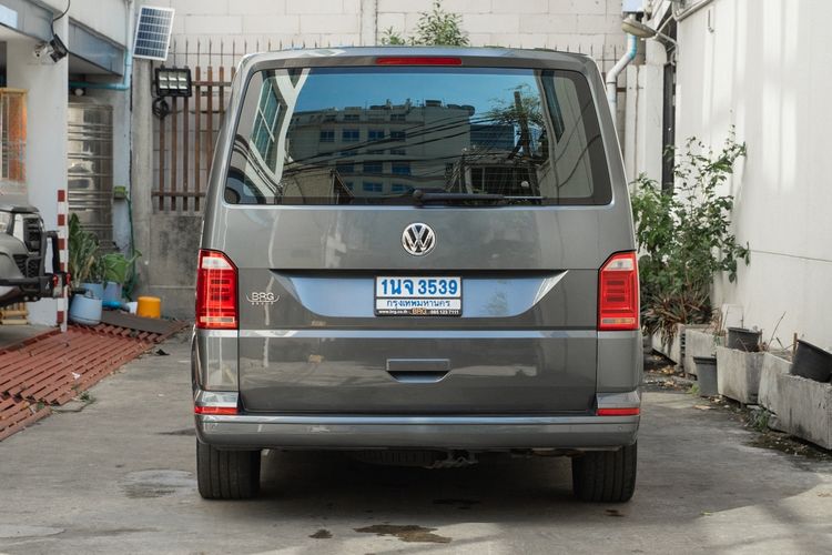 Volkswagen Caravelle 2022 2.0 TDi Van ดีเซล ไม่ติดแก๊ส เกียร์อัตโนมัติ เทา รูปที่ 4