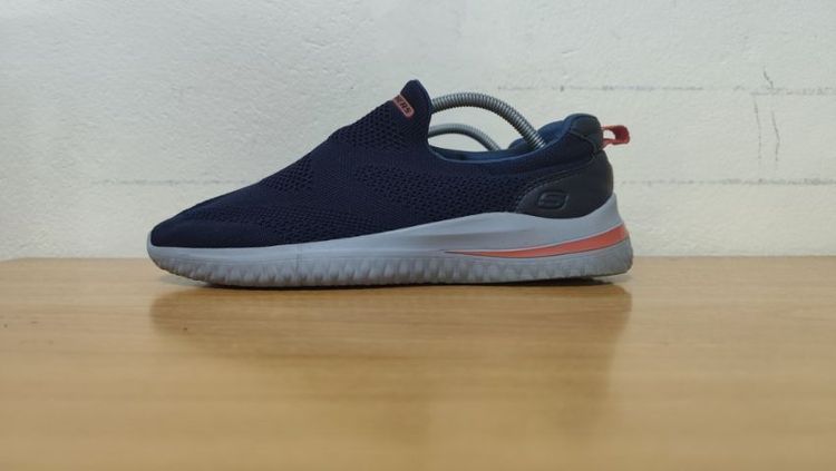 ผู้ชาย นำเงินเข้ม อื่นๆ SKECHERS 42.0 27.0 แท้ มือสอง