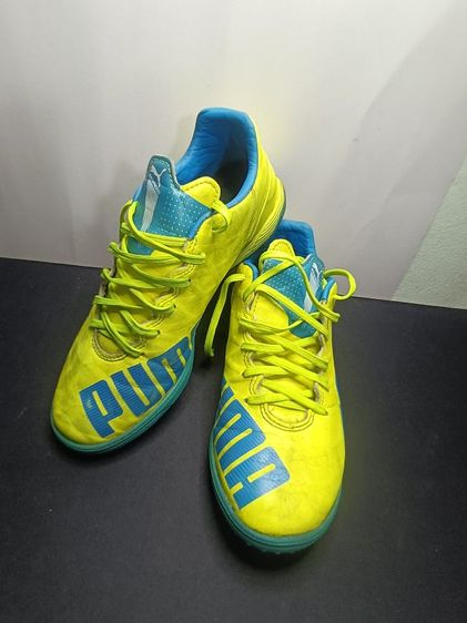 รองเท้ากีฬาฟุตบอลร้อยปุ่ม ทรงสปีด สีเหลือง-น้ำเงิน พื้นหญ้าเทียม (Size 40 ยาว255mm) สภาพสวยพร้อมใช้งาน